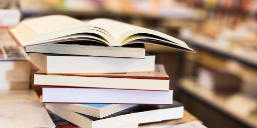 Des ouvrages, des livres, des bouquins !